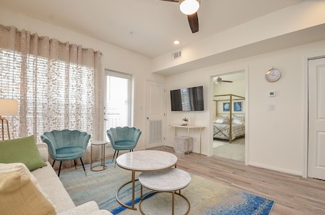 Smart-TV. 3P| Chic & Stylish Condo Unit| Lifestyle Center Living