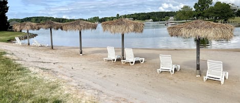 Beach nearby, sun-loungers