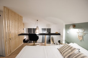 1 bedroom, iron/ironing board, Internet, bed sheets