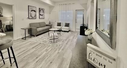 1K| Spacious Home in Gated Complex| Walk to your Daily Needs