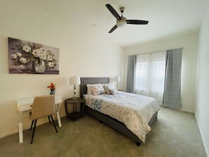 2 bedrooms, desk, iron/ironing board, free WiFi