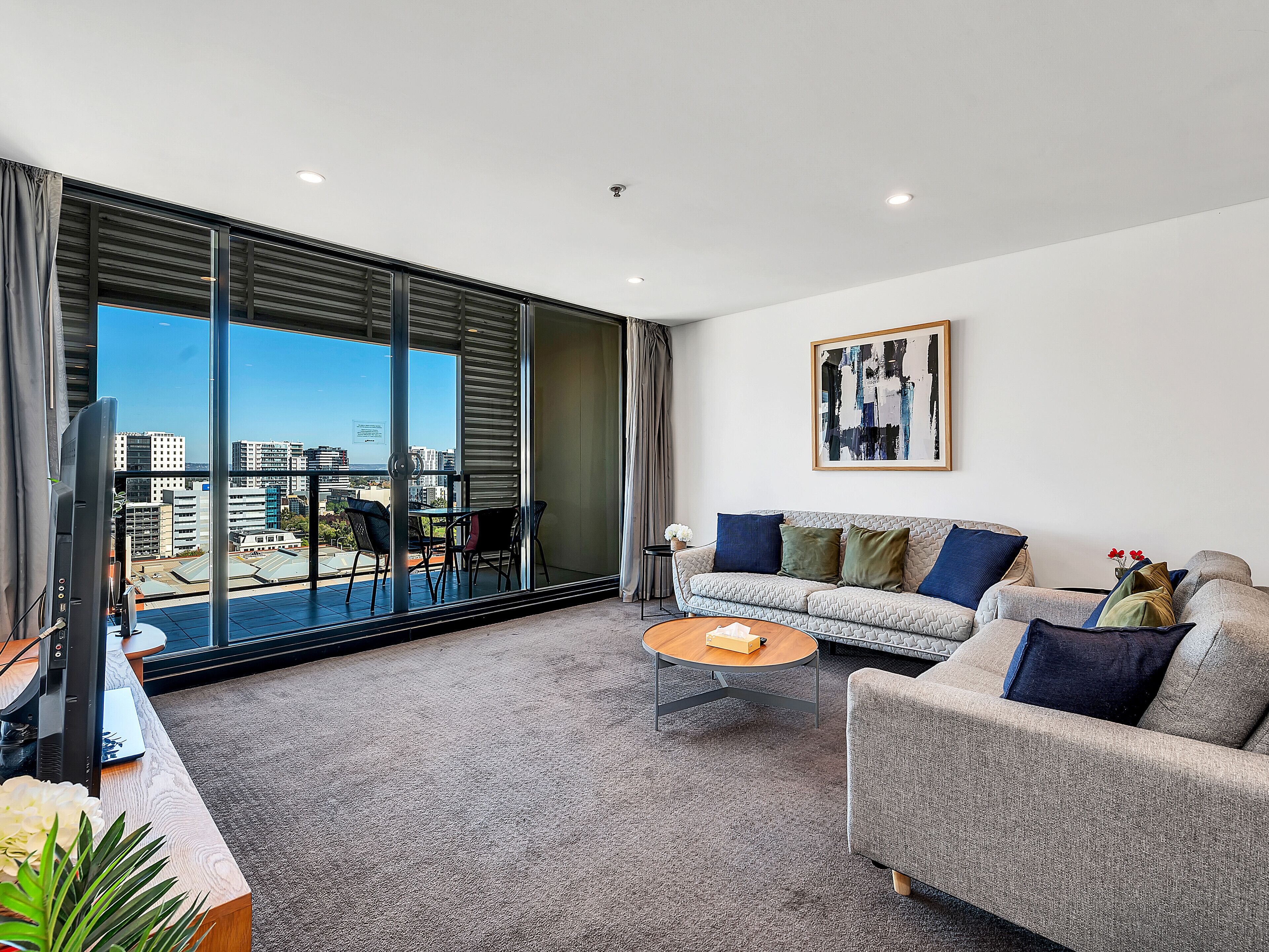 Swainson at Horizons