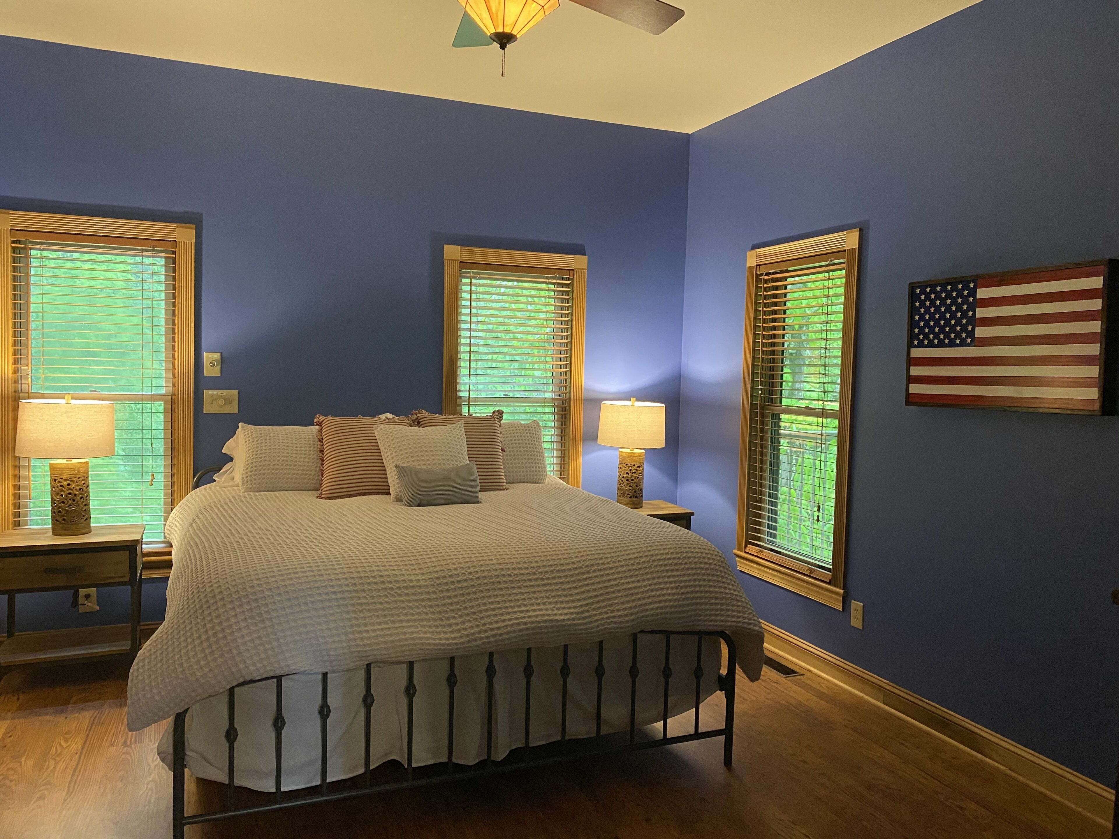 Creekside: Relax & Leave the World Behind