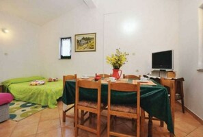 Dining - Holiday home (Vodice)