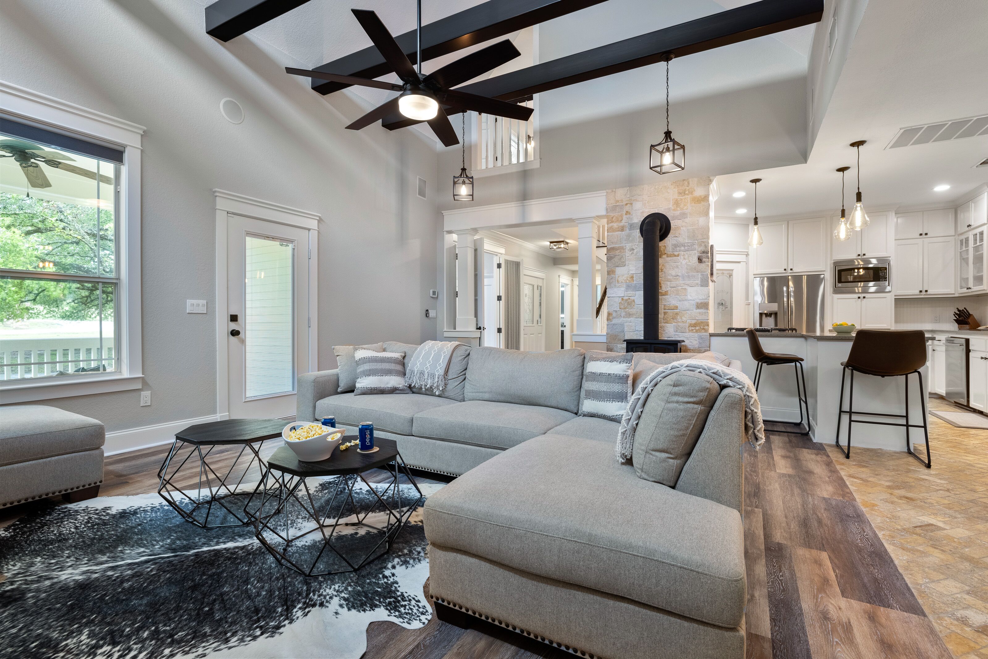 Completely Renovated, Private Pool, Hot Tub, Game Room and More!