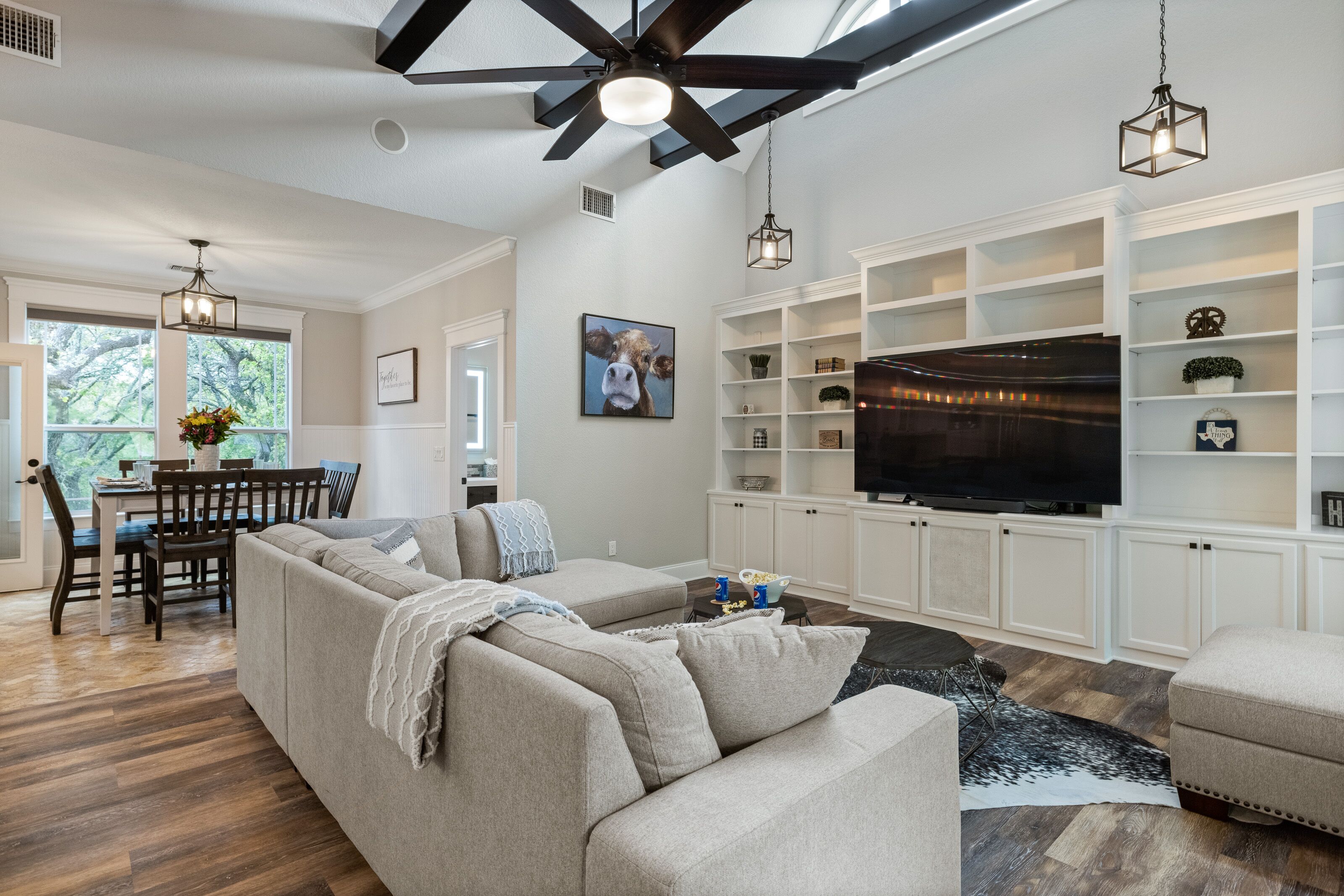 Completely Renovated, Private Pool, Hot Tub, Game Room and More!