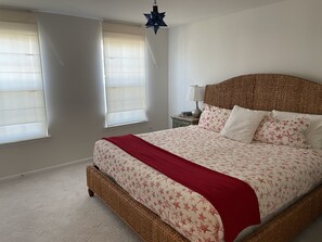4 bedrooms, desk, iron/ironing board, travel cot