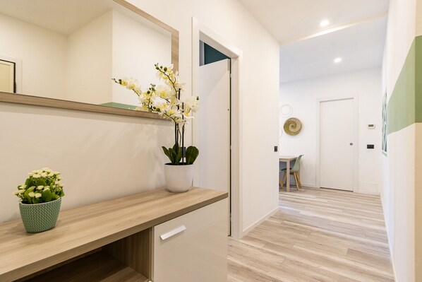 Interior - Green Pearl ☆☆☆☆☆ - Apartment 100 mt from the lake (Arona)