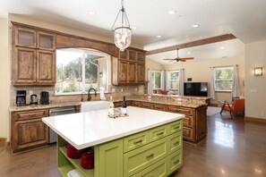 Oven, stovetop, ice maker