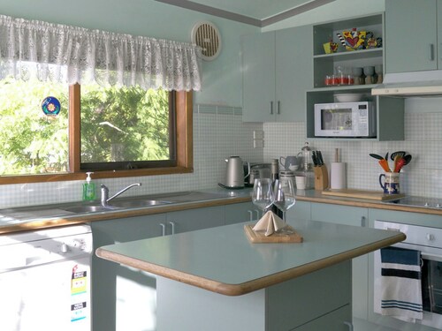 2 Maurice Avenue Mallacoota