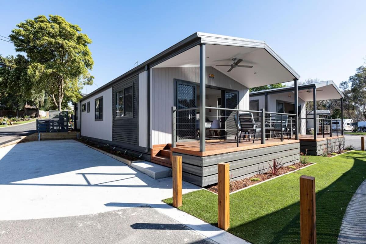 Superior 3 Bedroom Villa | Terraza o patio