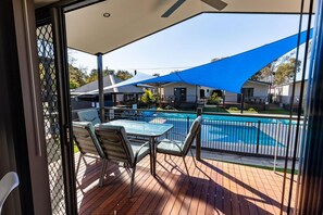 Superior 3 Bedroom Villa | 테라스/파티오