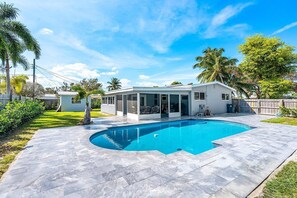 Pool - Beautifully Renovated Pooled Home in Highly Desireable Neighborhood (West Palm Beach)