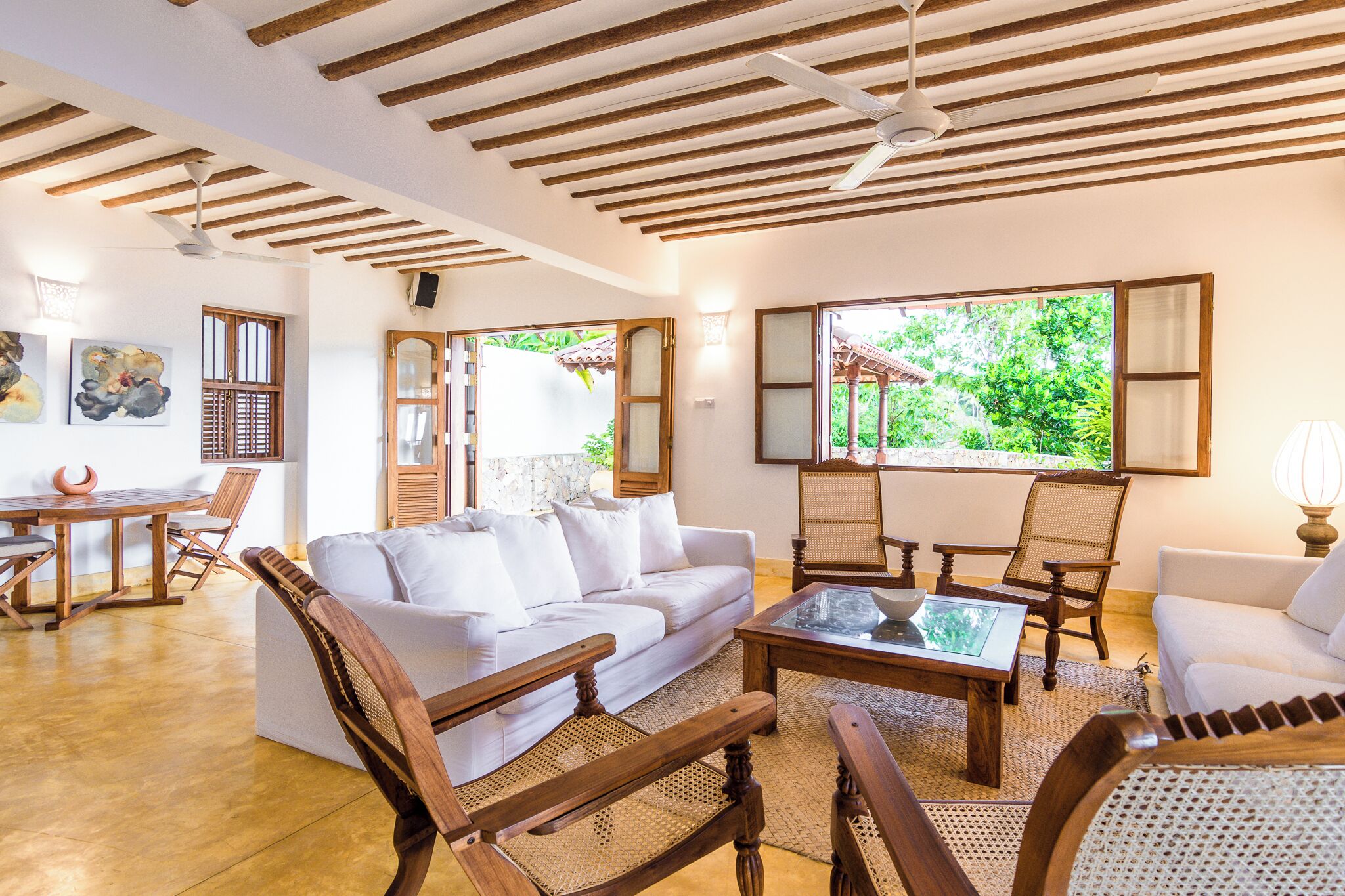 20-inch TV with cable channels