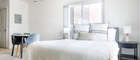 Fer et planche à repasser, Wi-Fi, draps fournis