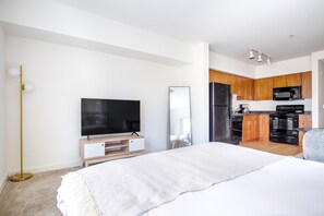 Ferros/tábuas de passar roupa, Wi-Fi, roupa de cama