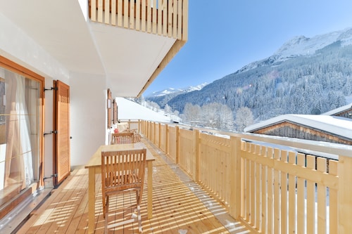 Geräumiges "Chalet Klösterle" mit Bergblick, WLAN, Balkon
