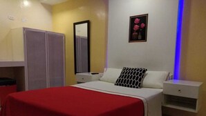 Deluxe Single Room | Free WiFi, bed sheets - Hotel HCR Normandía (Bogotá)