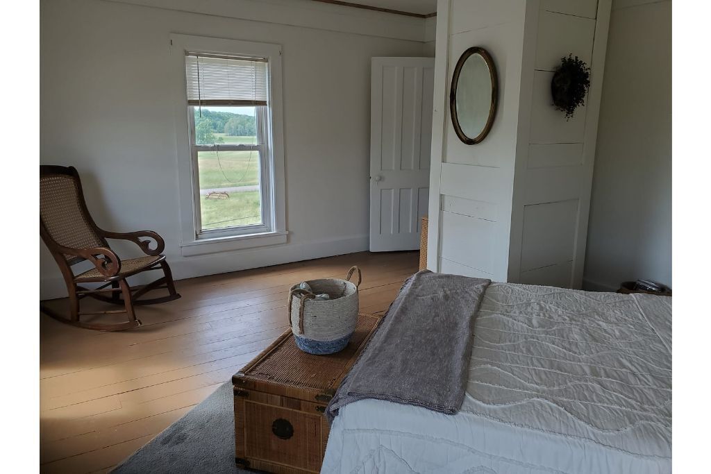 Vintage Farmhouse close to area colleges, beaches, and the Adirondack mountains.