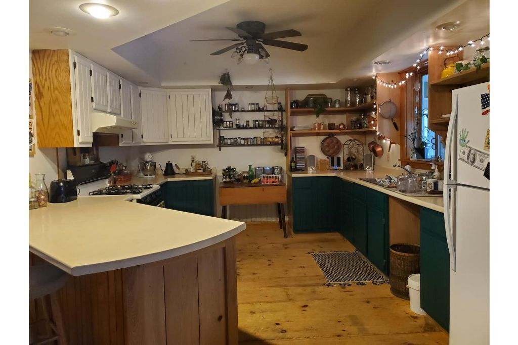 Vintage Farmhouse close to area colleges, beaches, and the Adirondack mountains.