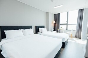 Family Twin Room | Blackout drapes, free WiFi, bed sheets - Celeb Stay Songdo (Incheon)