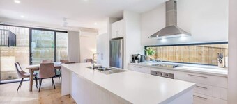 Yallingup Lagoon Beach House—A Spectacular Getaway