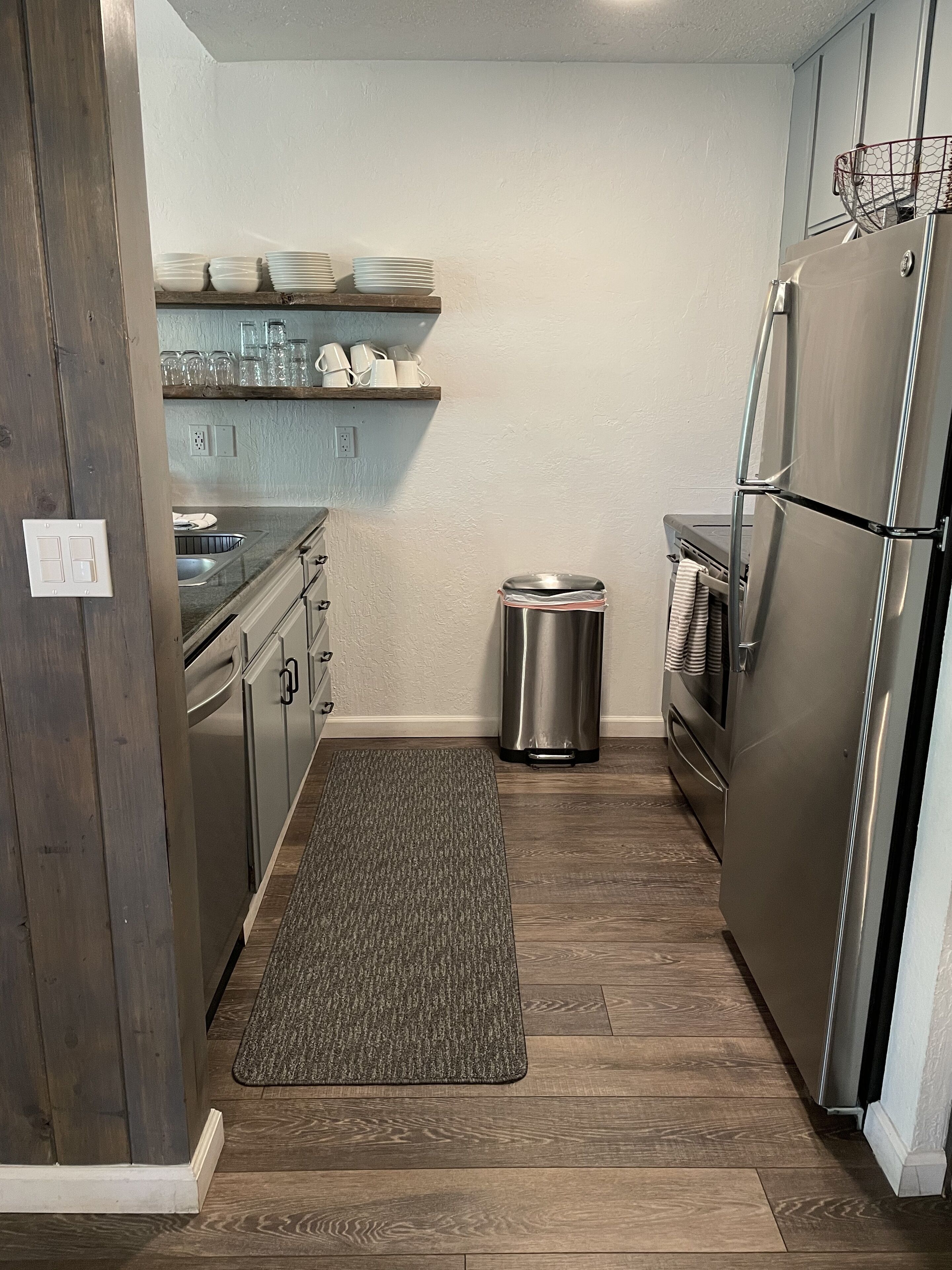 Steps to Canyon Lodge ~  Cozy and comfy Chamonix townhome 