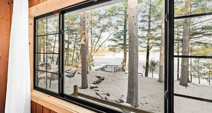 Whispering Pines-HOT TUB-SAUNA-GOLF-FISH-SWIM