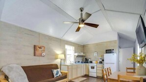 Living area - Lost Cabins #2 Case's Cabin (Fredericksburg)