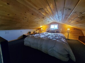 3 slaapkamers, een strijkplank/strijkijzer, gratis wifi, beddengoed