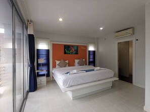 Room - Phuket Racha Guesthouse (Karon)