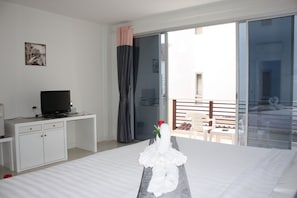 Room - Phuket Racha Guesthouse (Karon)