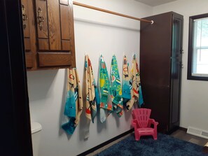Interior - Quaint East Lake House  (Spirit Lake)