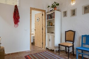 2 habitaciones, tabla de planchar con plancha y wifi gratis 