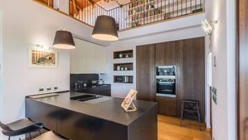 Frigorifero, forno, lavastoviglie, tostapane