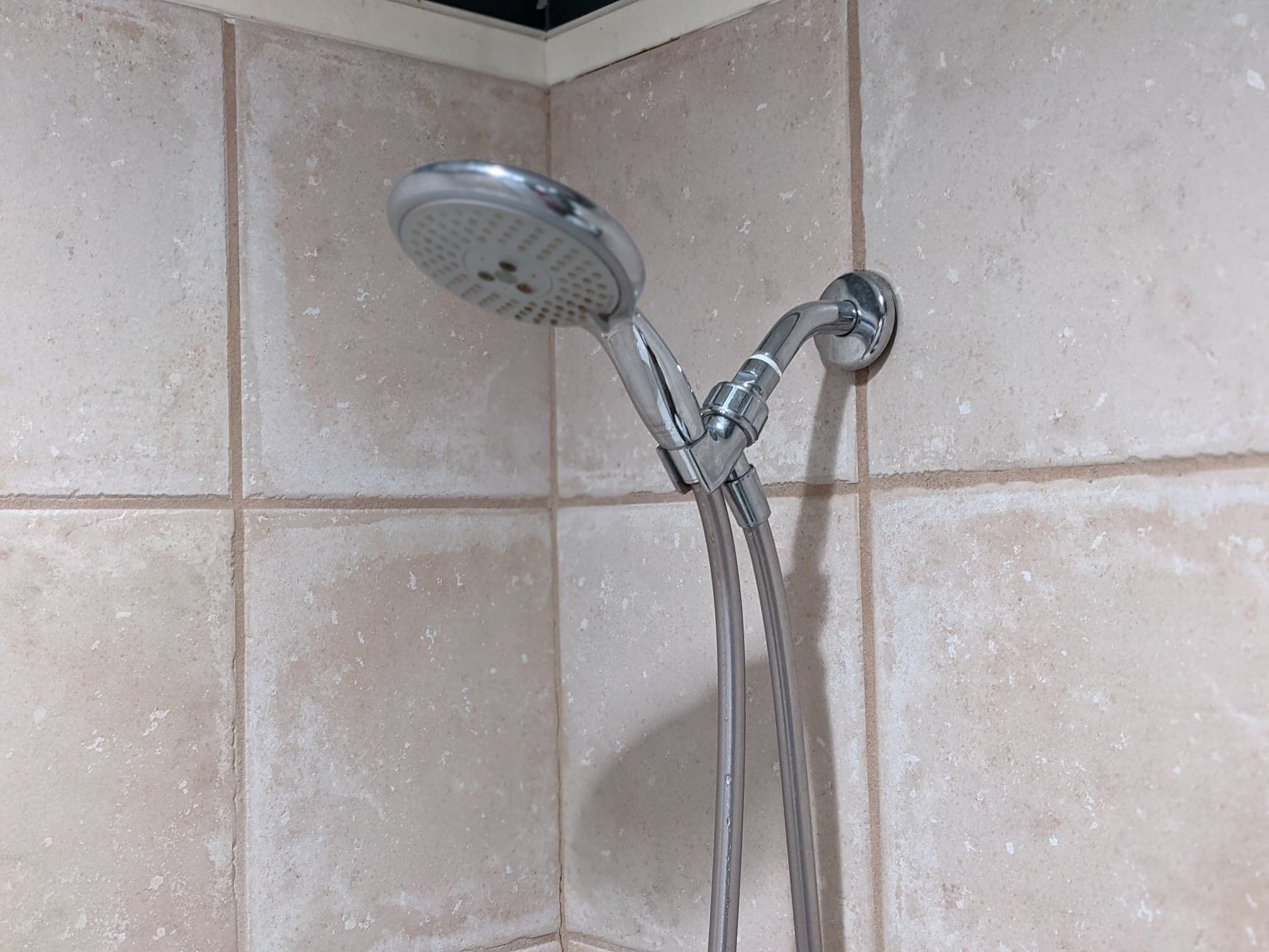 GAME DAY WEEKEND CONDO! WALK TO CAMPUS! PET FRIENDLY! WHIRLPOOL TRAILS!