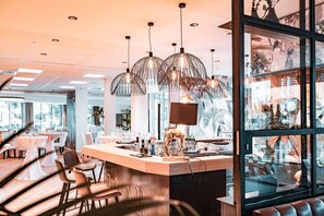 Bar (on property) - Boardinghouse Das RUNDUM (Bad Reichenhall)