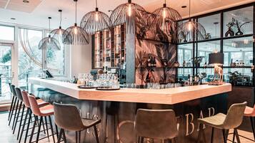 Bar (in der Unterkunft)