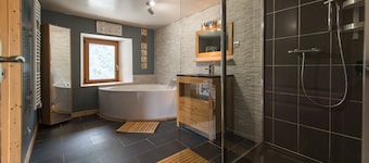 Maison10p Orelle/val Thorens en Plein Coeur des Montagnes :ski Rando Vélo Lacs