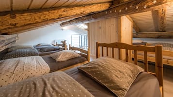 3 chambres, lit parapluie, Wi-Fi gratuit, draps fournis