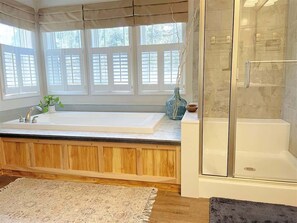 Badekar og hårføner