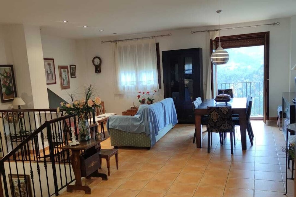 Rural apartment "La Muela"