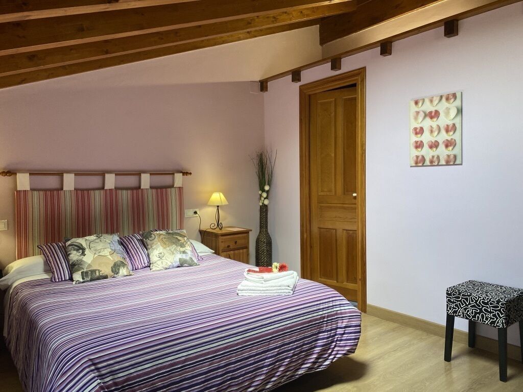 Individually decorated, individually furnished, free WiFi, bed sheets