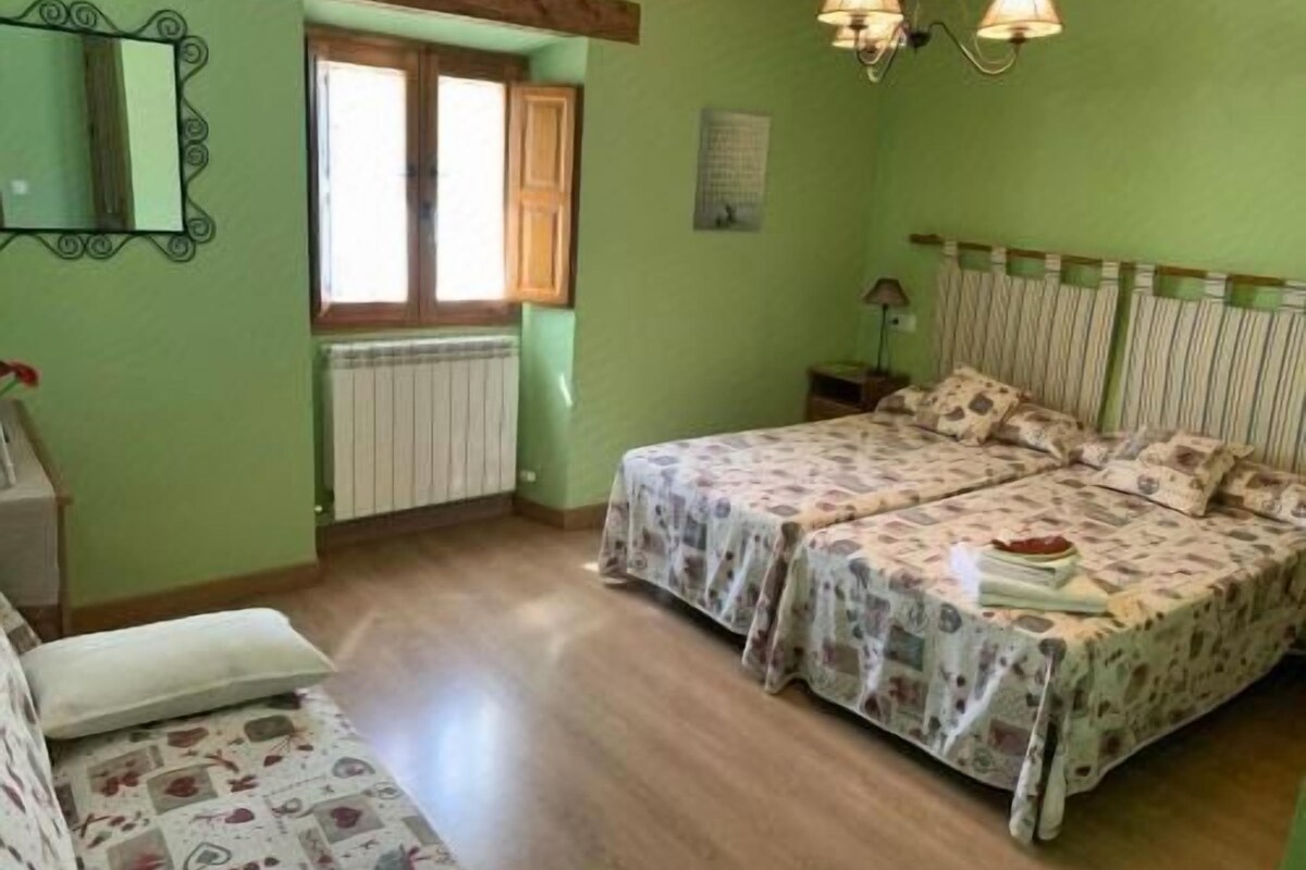 WiFi (free), individually decorated, individually furnished, bed sheets