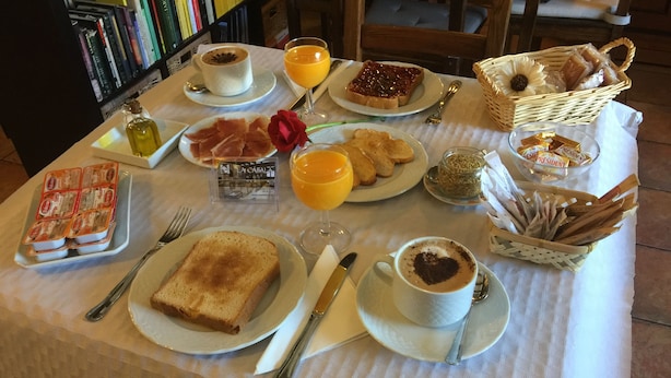 Kontinental frokost hver dag (mot et tillegg)