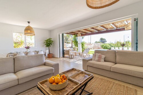 Villa Conguitos - modern, private pool, A/C