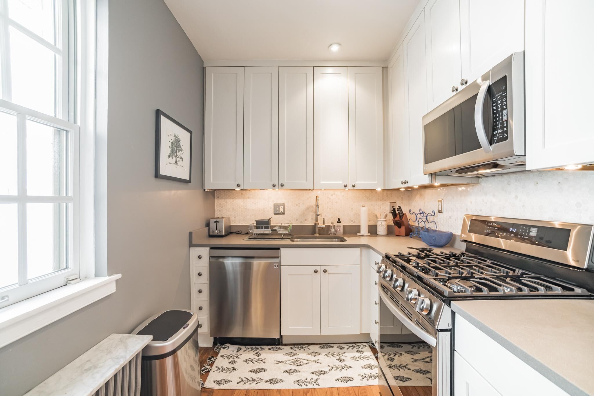 Society Hill Historic Home (4 bedroom)