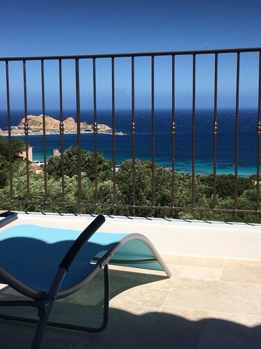 NOUVEAU  Villa vue mer panoramique