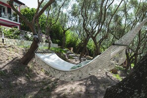 Property grounds - Cà del Mago, luxury, private heated pool and spa a stone's throw from the sea (Lerici)