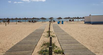 Vilamoura House Garden by Hopstays | Marina view